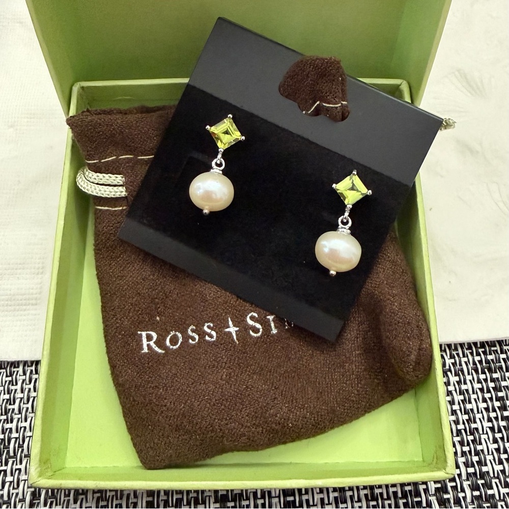 Ross-Simons SS Earrings with Genuine Square Peridot and FWP - NEW!